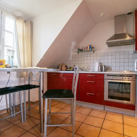 Διαμέρισμα - 3 With Balcony - 20 Min Messe Dus *